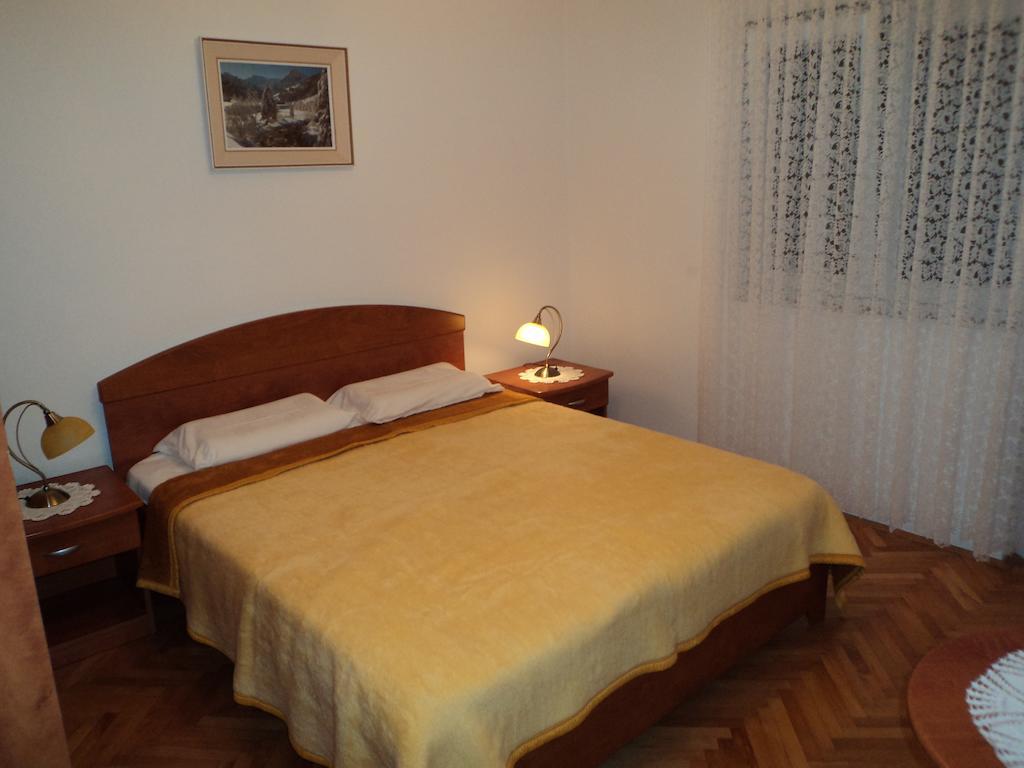 Apartments Racetin Маріна Номер фото